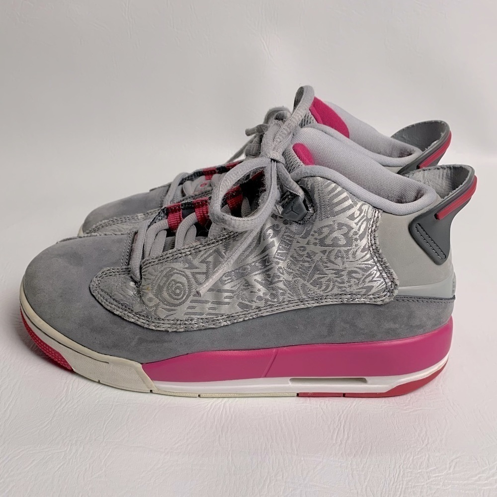 Jordan Dub Zero Shoes Wolf Grey Hyper Pink 725742-007 Size 4 youth 4Y Sneakers